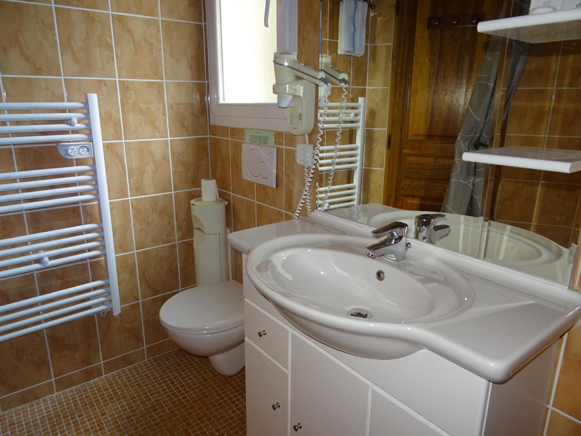 Location Villa Et Studios Рокбрюн-сюр-Аржан Екстер'єр фото