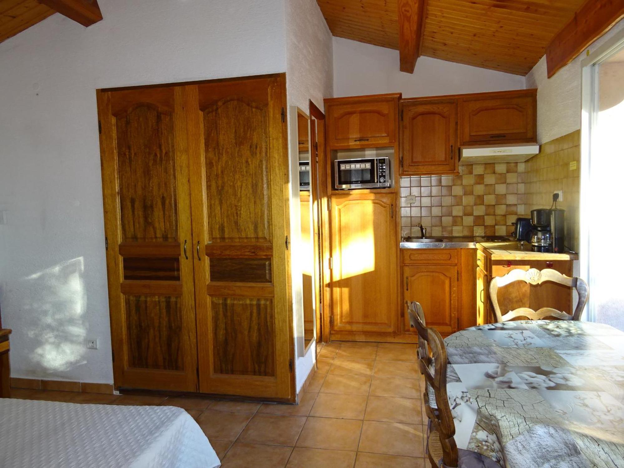 Location Villa Et Studios Рокбрюн-сюр-Аржан Екстер'єр фото
