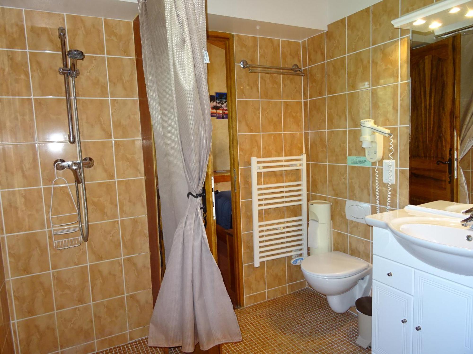 Location Villa Et Studios Рокбрюн-сюр-Аржан Екстер'єр фото